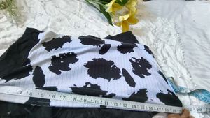 Very Amazing Tube Top With H&amp;M Shorts