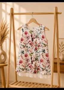 Chic Floral Sleeveless Tunic Top