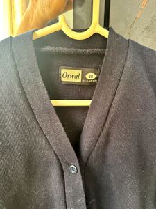 Oswal Cardigan - Classic Comfort
