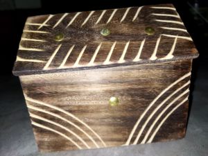 MONEY BANK