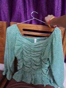 Chic Ruched Puff Sleeve Top
