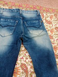 Stylish Blue Washed Denim Jeans