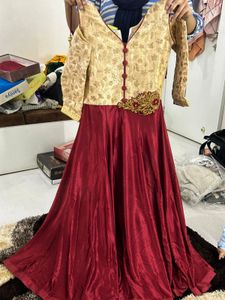 Ethnic Gown Dress For 13 To 15 Years Old 👩