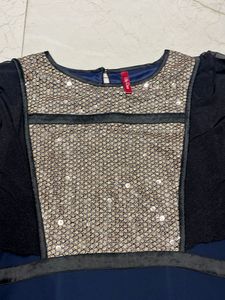 Elegant Navy Blue Dress with Sequin Detail