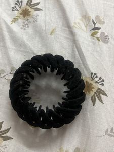Stylish Black Bird's Nest Hair Clip