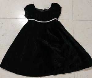Elegant Black Velvet Dress