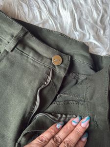 Olive Green Skinny Fit Pants