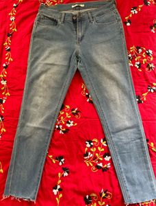 Levi's Women's Blue Denim Jeans