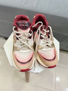 🇺🇸 Micheal kors luxury imported sneakers