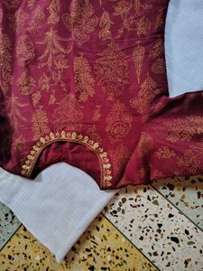 Avaasa Maroon Kurta Set with Gold Print