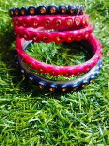 Sparkling Blue &amp; Pink Bangle Set