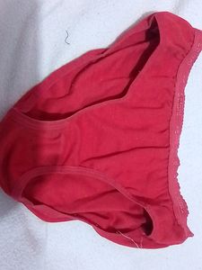 Red Non Paded Bra Panty Set . Size 30
