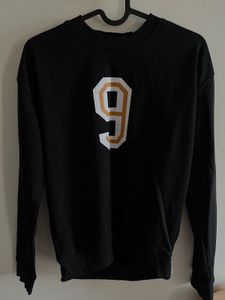 Black Sweatshirt
