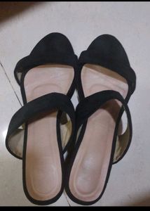 Stylish Black heels