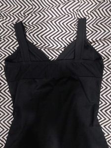 Chic Y2k Black V-Neck Top