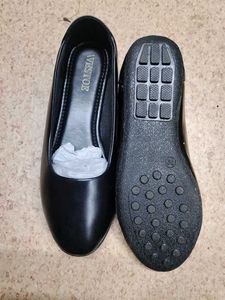 Classic Black Ballerina Flats