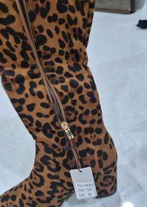 Leopard Print Knee-High Boots size 38