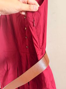 Maroon Collared Sleeveless Midi Dress with Belt