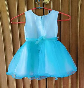 Very Cute And Beautiful Net Frock