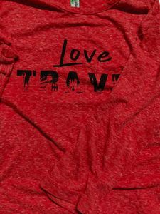 Love Travel Graphic T-Shirt