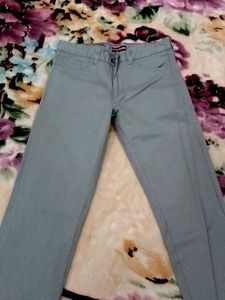 both girls and boys jeans / pant