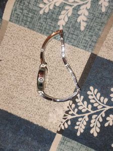 Elegant Women's Watch
