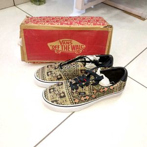 Vans The Wall Of Sneakers Fixed Price