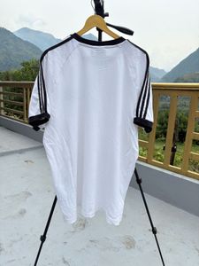 Adidas T-Shirt