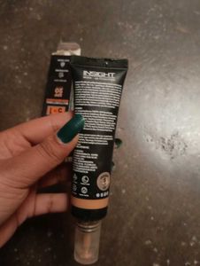 Insight Skin Tint 5 in 1 Serum Foundation
