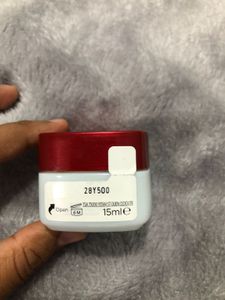 L'Oreal Revitalift Hydrating Eye Cream