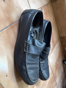 Bata Black Loafer Shoes