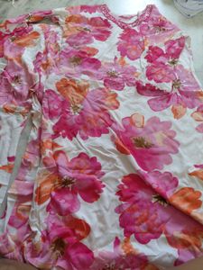 Vibrant Floral Print Kurta