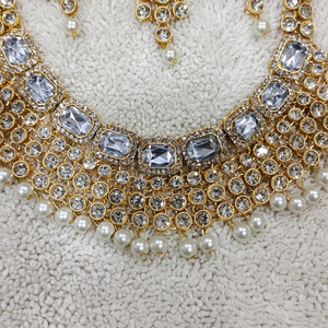 Diamond necklace set