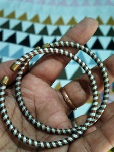 Chic Twisted Bangles