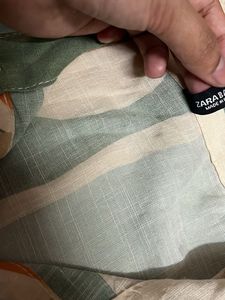 Women’s Abstract Print Button-Up Shirt