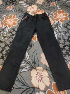 Stylish Black Jeans