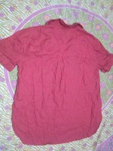 Red V-Neck Short Sleeve Top