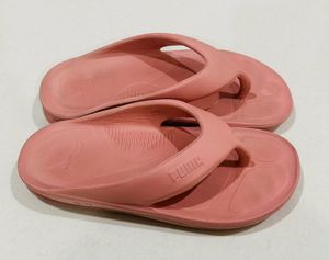 PUMA Peach Colour Flip Flop