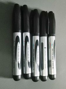Set of 5 Black Markers
