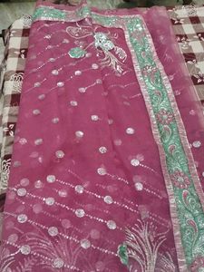 beautiful light magenta saree with stich blows and