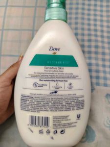 Dove Sensitive Skin Body Wash