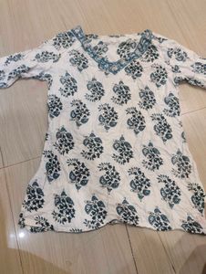 Beautiful Blue Floral Print Kurta