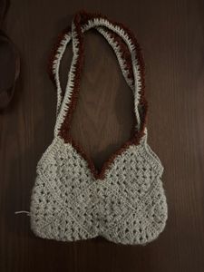 crochet whimsical flower shoulder bag