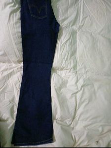 Levi's Dark Wash Denim Jeans