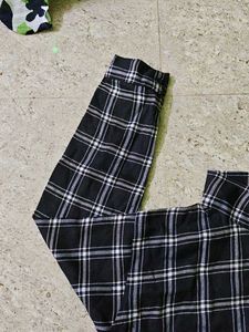 Checkered Crop Shirt