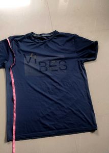 Navy Blue "VIBES" Graphic T-Shirt XL size