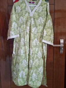 Stylish Green Leaf Print Kurta