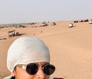 Stylish Oval Sunglasses