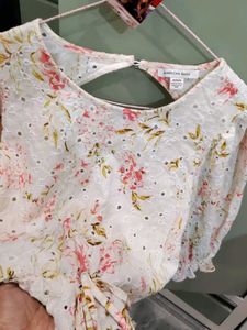 Chic Floral Eyelet Tie-Front Blouse