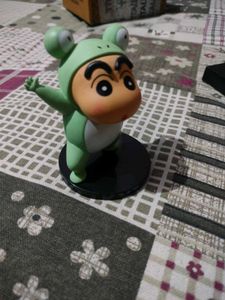 Pikachu and Shinchan Figurine - Collectible Mer